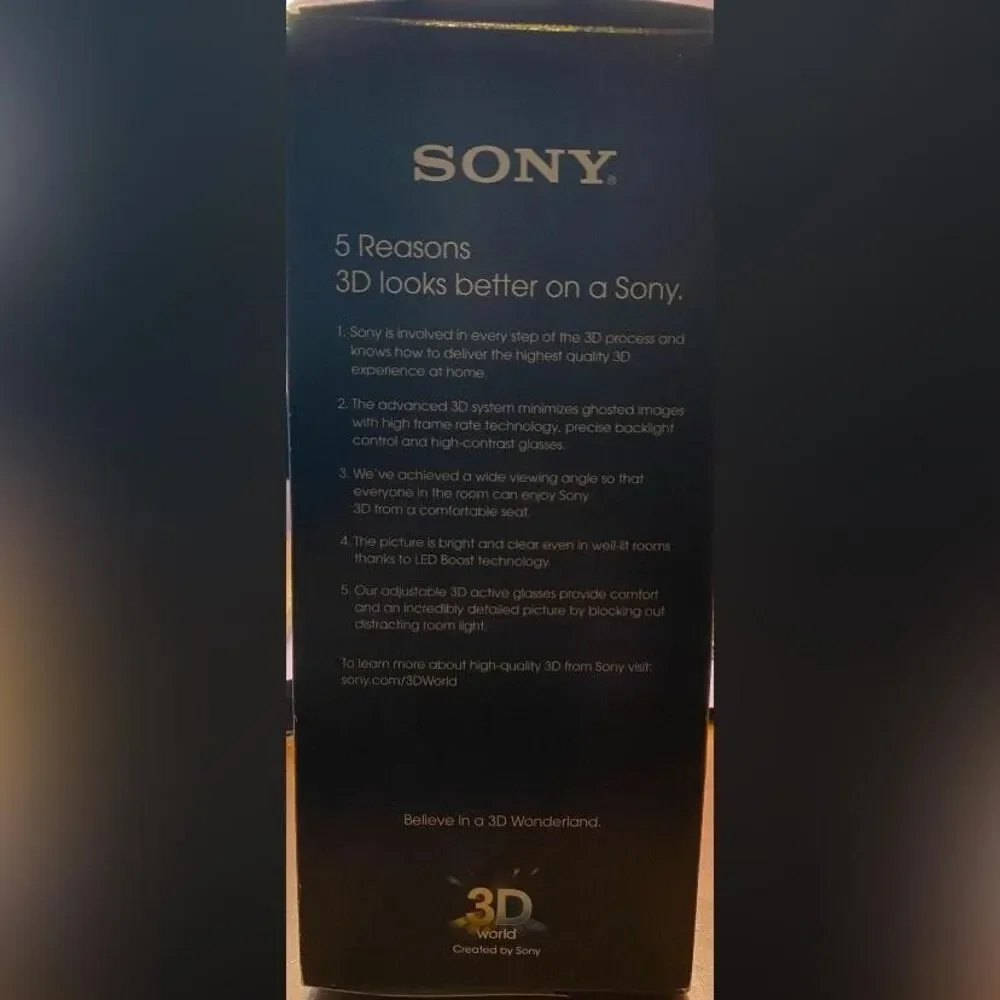 Sony 3D Deluxe Starter Kit TDG-BR100/B Glasses HDMI Alice In Wonderland Blu-ray